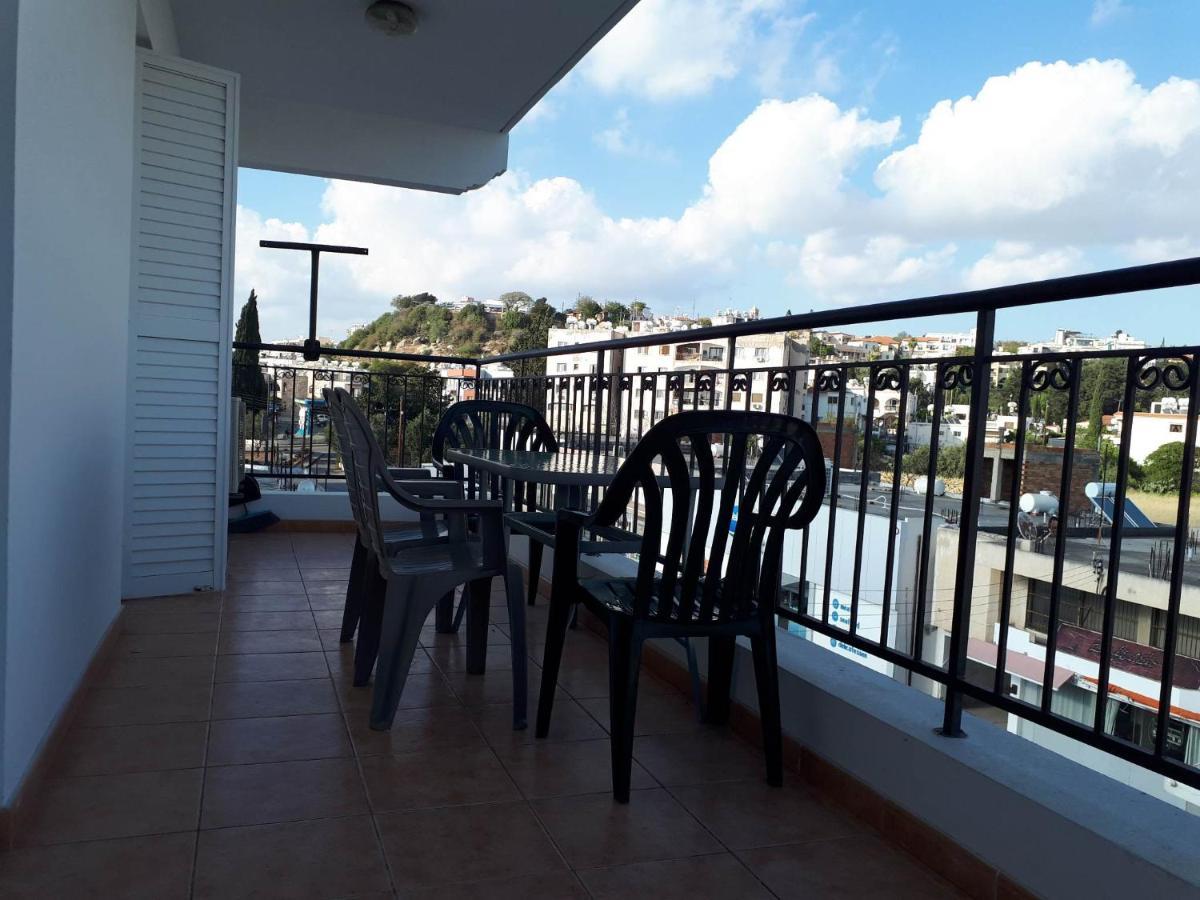 Amelia Two Bedroom Apartment - 201 Paphos Exterior photo