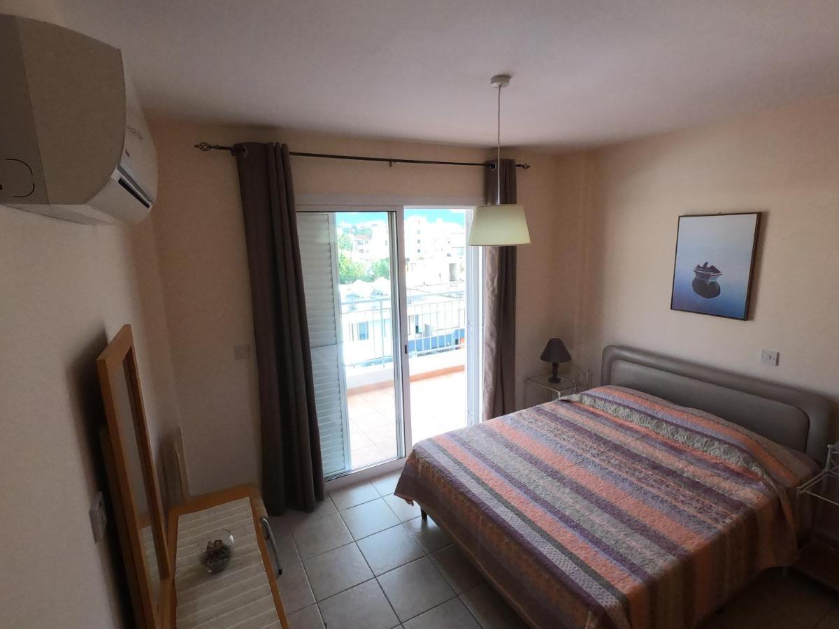 Amelia Two Bedroom Apartment - 201 Paphos Exterior photo